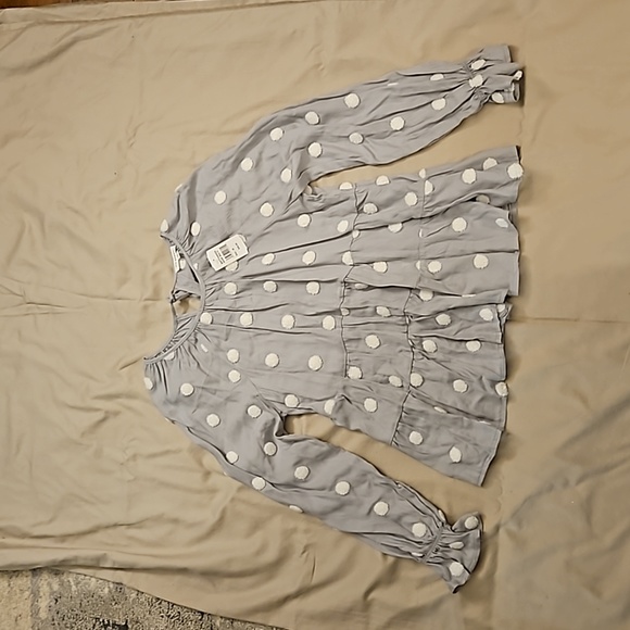 Boutique blouse, with keyhole tie in back, New with tags - Picture 1 of 1